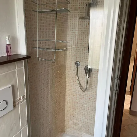 Manuel House In Appartement *